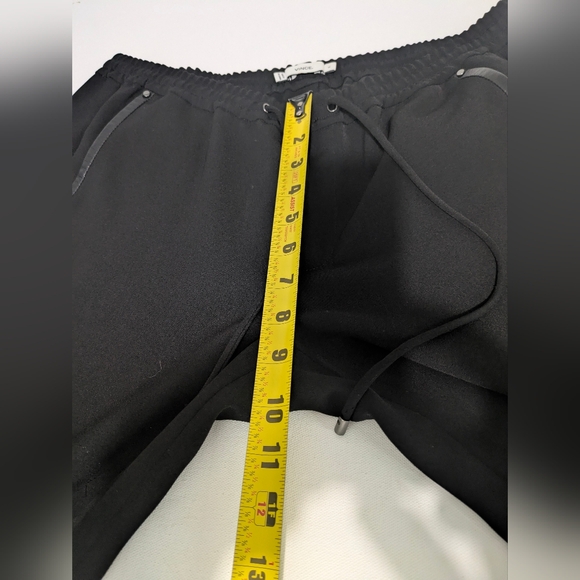Vince Women’s Black Jogger Pants Skinny Crepe Drawstring Performance Small - Picture 9 of 12